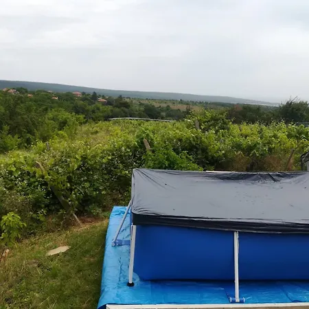 Ваканционна къща къща виктория Баня