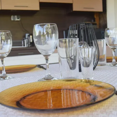 بيت للعطل къща виктория Banya (Burgas)