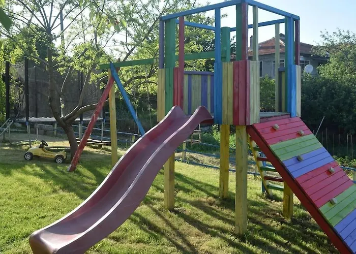 펜션 къща виктория Banya (Burgas)