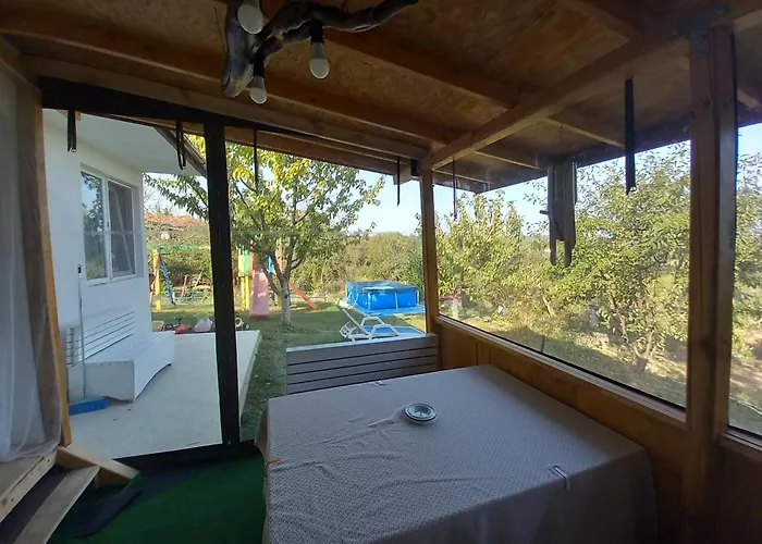 къща виктория * Banya (Burgas)